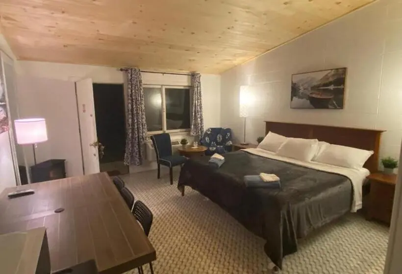 デラックススイート, Sussex Motel