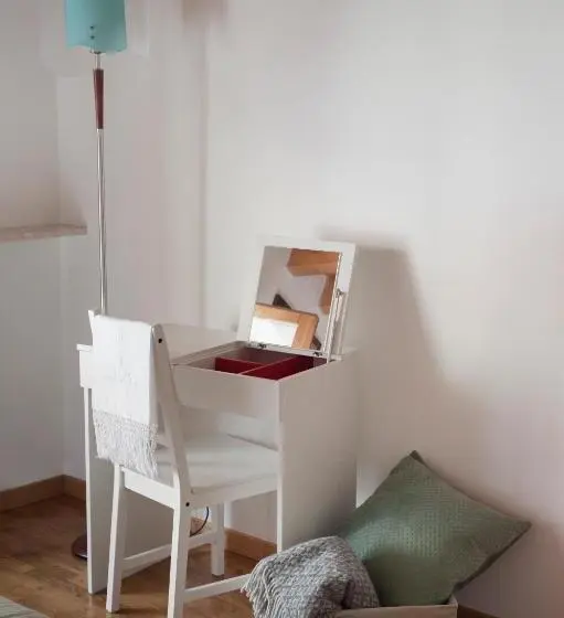 2ベッドルームアパートメント, B&b In Contrá