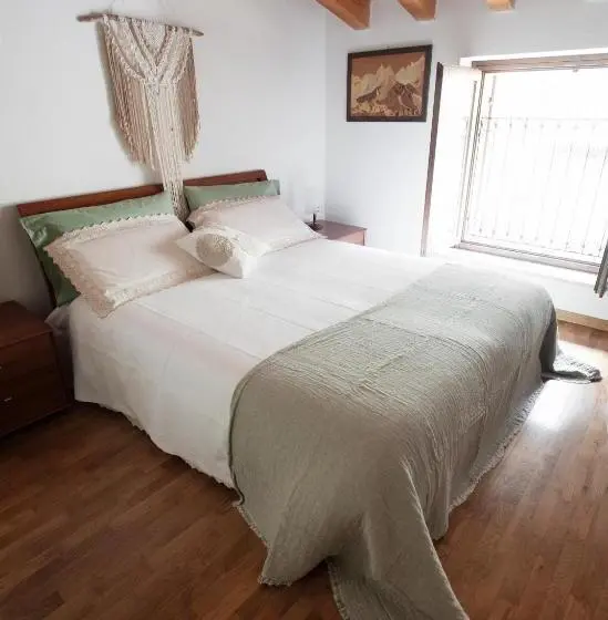 2ベッドルームアパートメント, B&b In Contrá