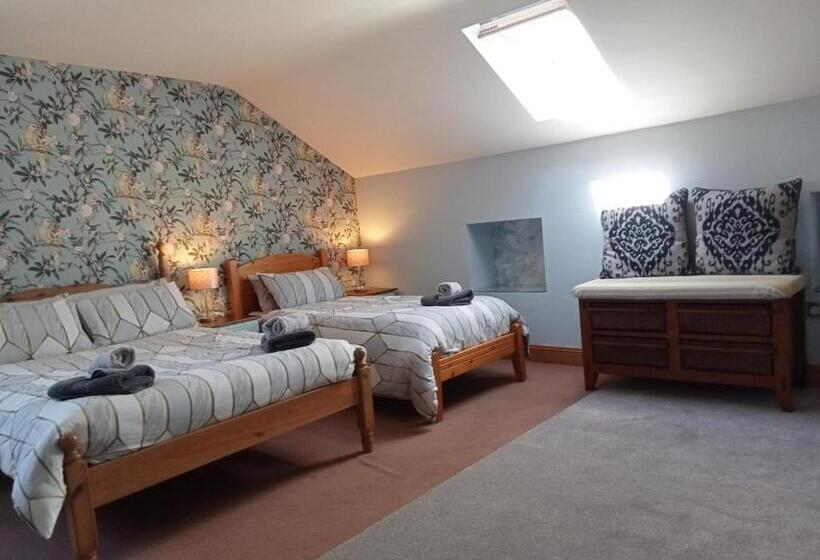 Номер Стандарт Трехместный, Oak Tree Lane Country B And B