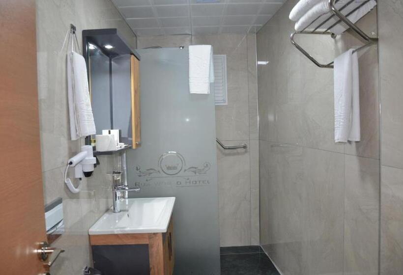 اتاق استاندارد, Rua World