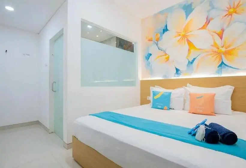 スーペリアールーム, Sans Hotel Box Mansion Surabaya By Reddoorz