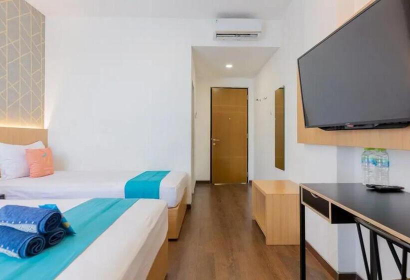 غرفة سوبيريور, Sans Hotel Box Mansion Surabaya By Reddoorz