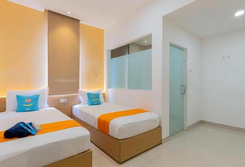 غرفة سوبيريور, Sans Hotel Box Mansion Surabaya By Reddoorz