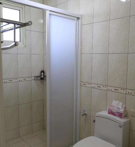 اتاق استاندارد سه نفره, Zhiyue Homestay