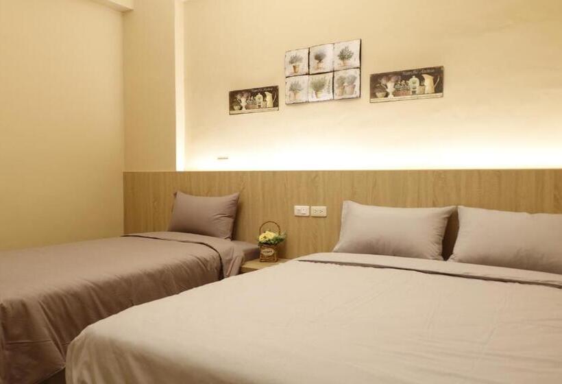 اتاق استاندارد سه نفره, Zhiyue Homestay