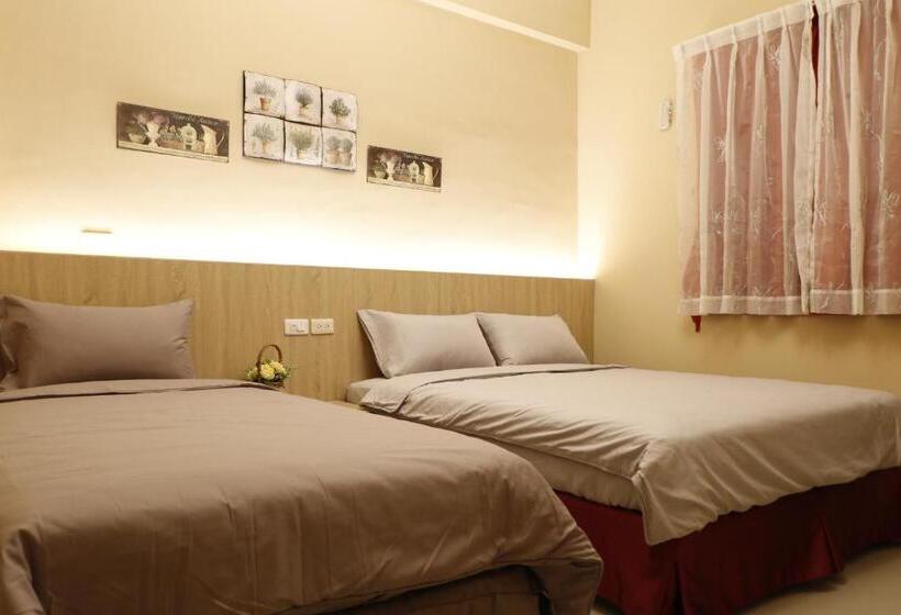 اتاق استاندارد سه نفره, Zhiyue Homestay