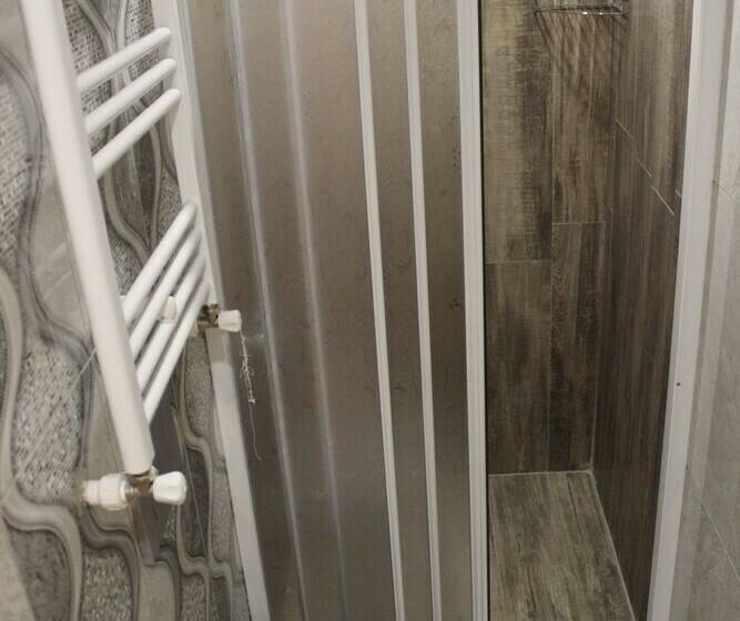 اتاق استاندارد یک نفره, Duran Aga Konagi