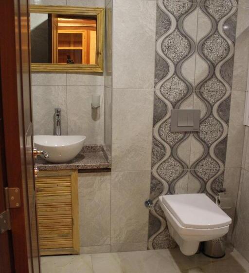 سوییت خانوادگی, Duran Aga Konagi