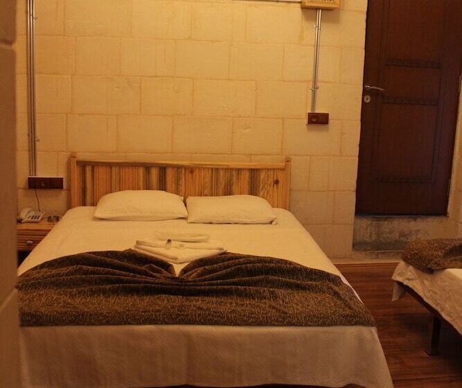 سوییت خانوادگی, Duran Aga Konagi