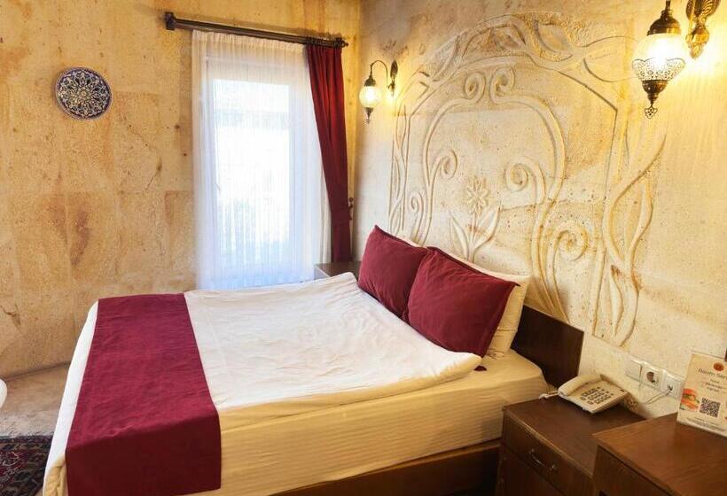 חדר סטנדרט נוף להרים, Balloon Cave