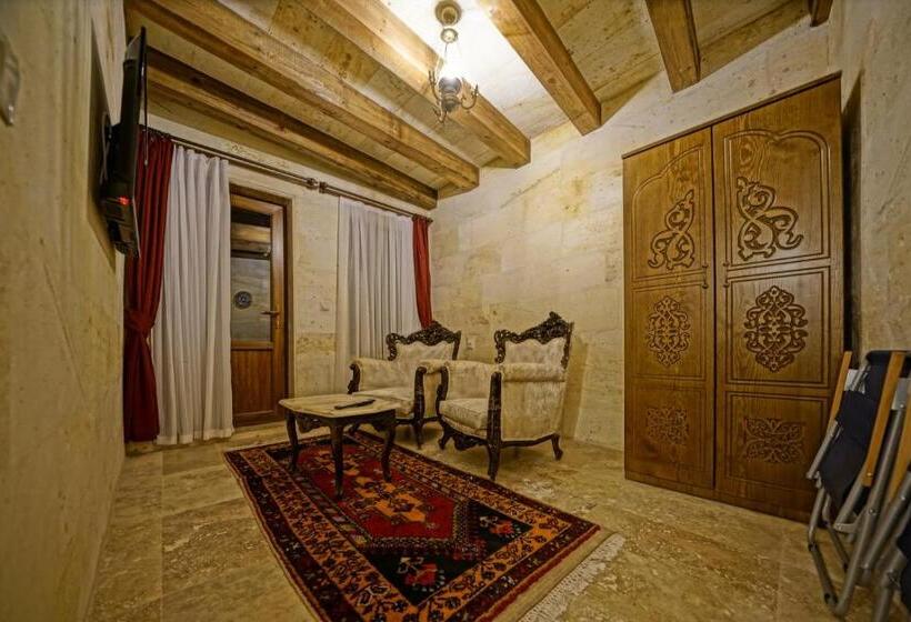 חדר דלוקס עם מרפסת, Balloon Cave