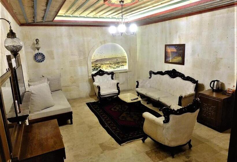 סוויטה משפחתית, Balloon Cave