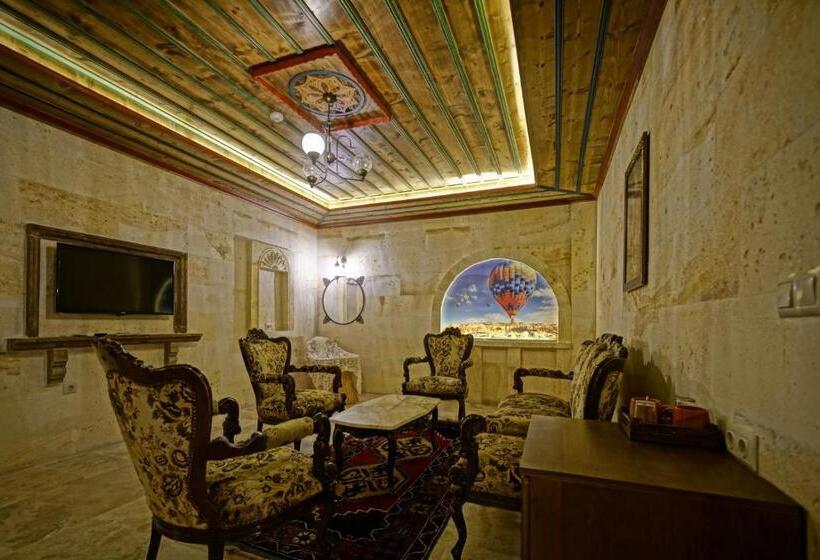 סוויטה, Balloon Cave