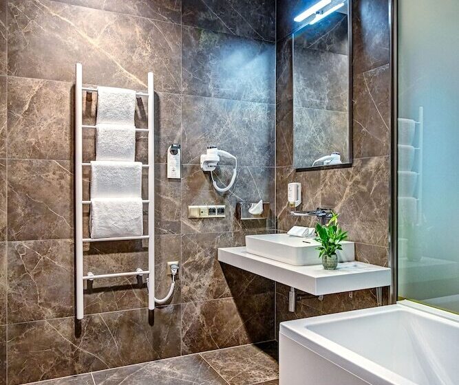 اتاق سوپریور, Old Town Haston