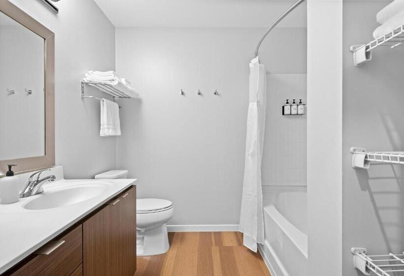 스탠다드 스튜디오, Kasa South Side Pittsburgh