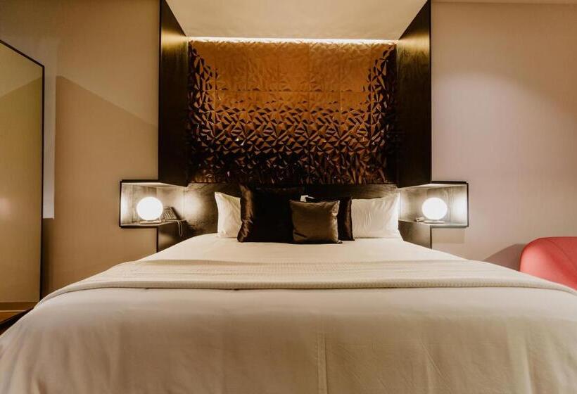 Номер Стандарт, Tá Hotel De Diseño