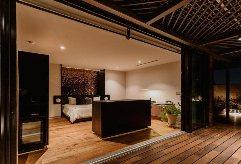 Номер Стандарт, Tá Hotel De Diseño