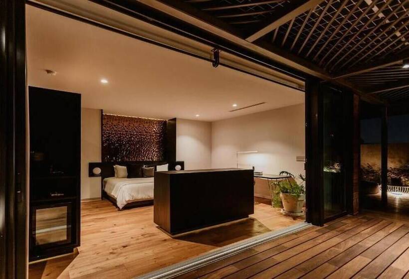 Номер Стандарт, Tá Hotel De Diseño