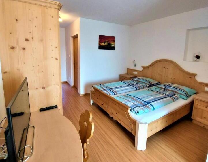 اتاق استاندارد با بالکن, B&b Gasthaus Lieg