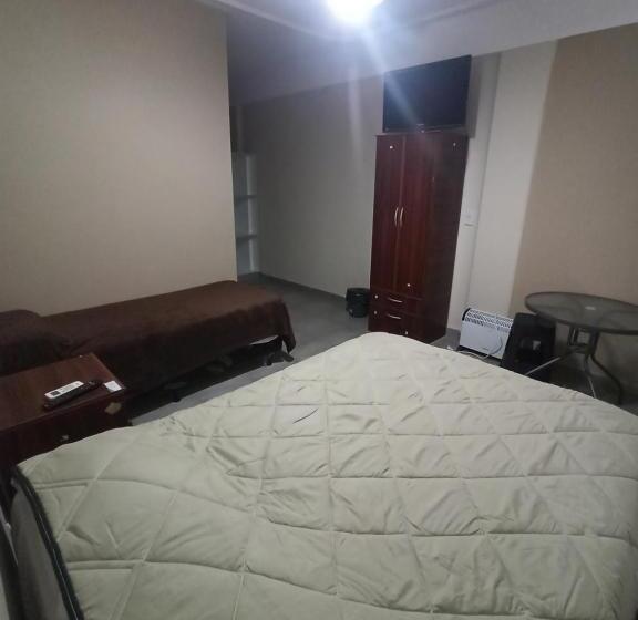 スタンダードトリプルルーム, El Descanso