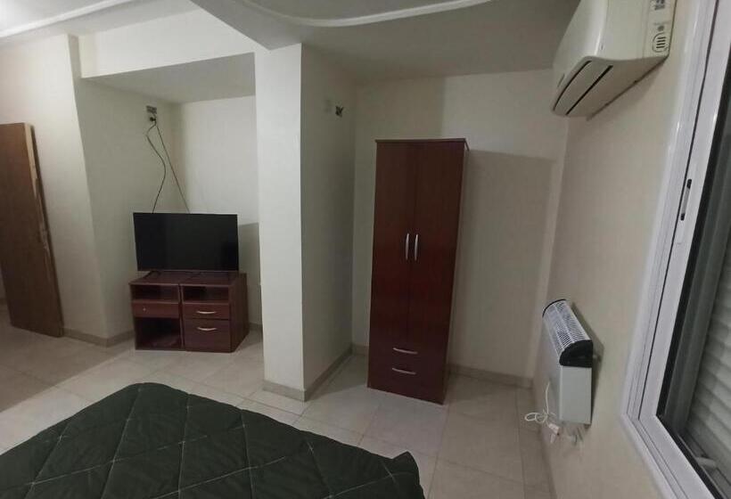 スタンダード４人部屋, El Descanso