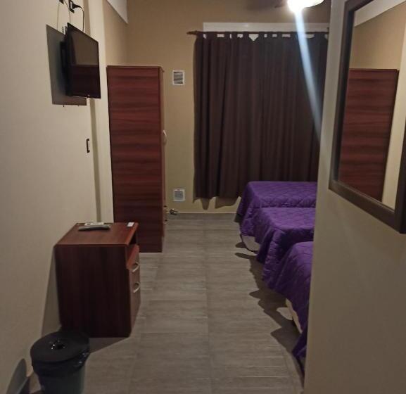 スタンダードトリプルルーム, El Descanso