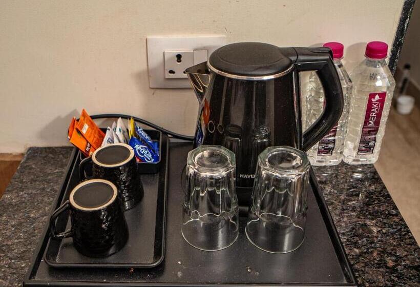 חדר דחוקס עם מיטת קינג, Rabbit Ratnam By Udaipur Hotels