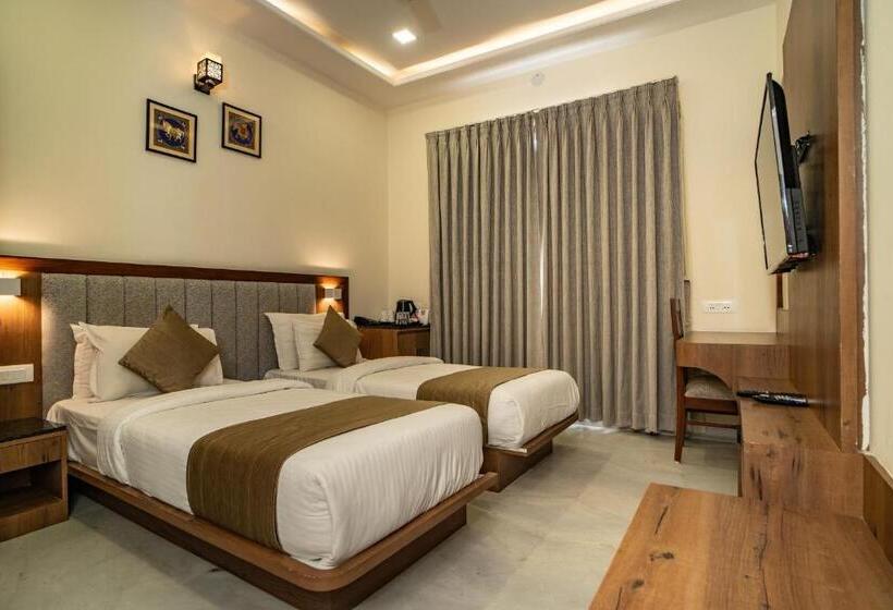 Quarto Superior, Rabbit Ratnam  By Udaipur Hotels
