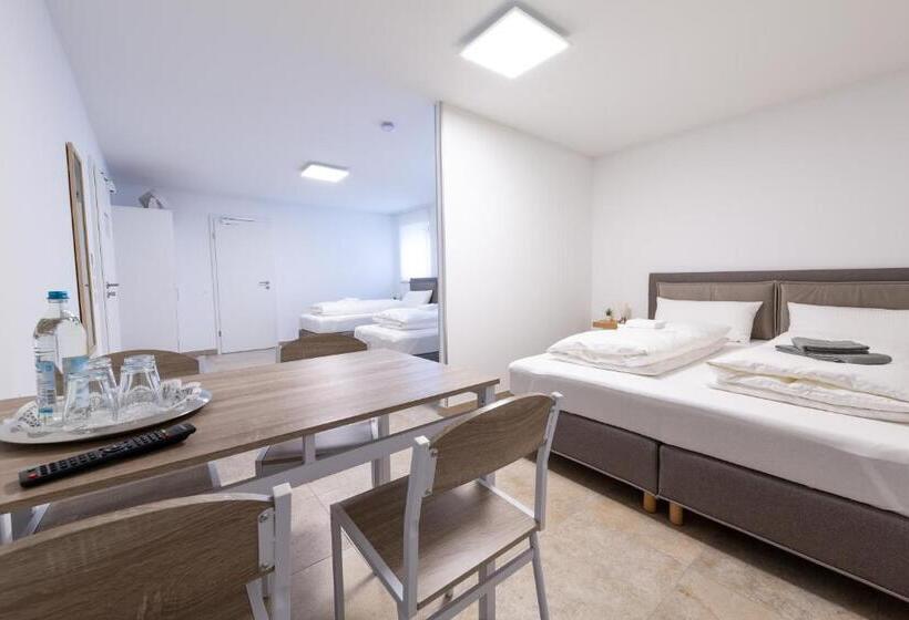 패밀리 룸, Seepension Ostertach Am Leitgeringer See