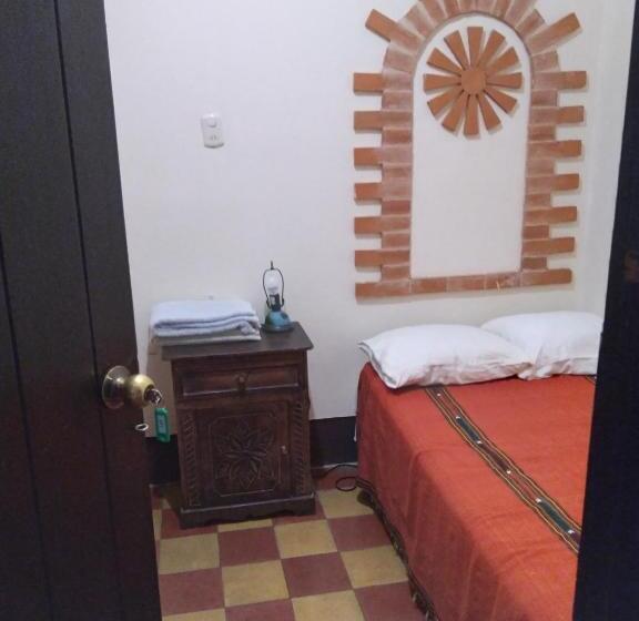 اتاق استاندارد, Acatenango Inn