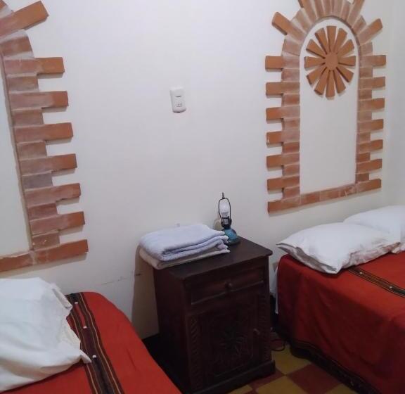 اتاق استاندارد, Acatenango Inn