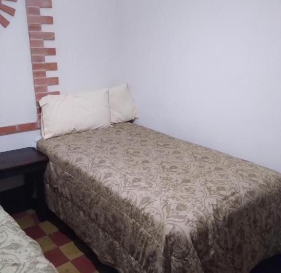 اتاق استاندارد, Acatenango Inn