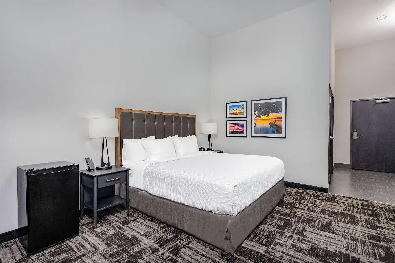 Standard-invahuone King-vuode, Laquinta Suites By Wyndham South Bend Notre Dame Area