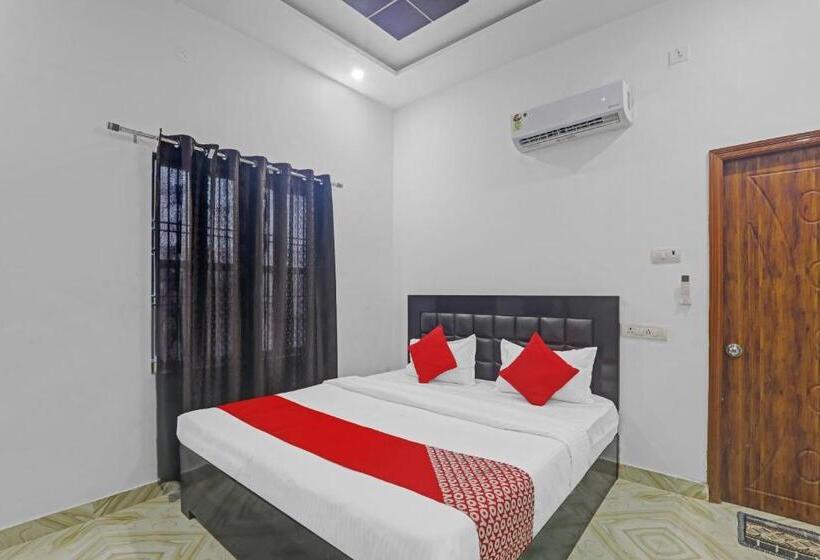 Трехместный Номер Deluxe, O The Pal S Residency