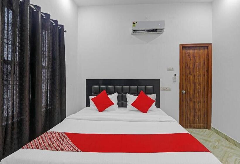 Трехместный Номер Deluxe, O The Pal S Residency