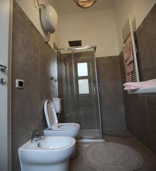 اتاق سوپریور با تخت بزرگ, Le Zagare B&b   Ares