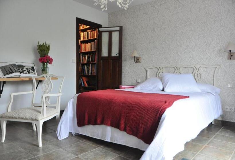 Quarto Estandar, Casa Mendilore