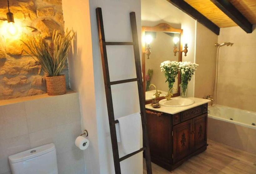 غرفة قياسية مزوَّدة بجاكوزي, Casa Mendilore