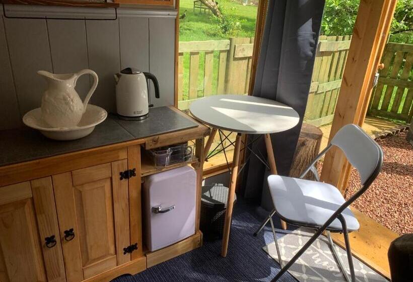 带园景的单人房, Hedgehog Lodge