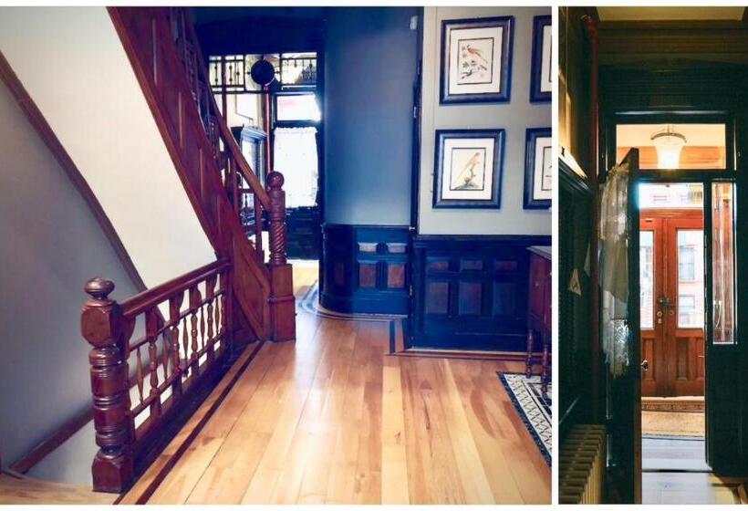 جناح مزود بجاكوزى, Northern Lights Mansion