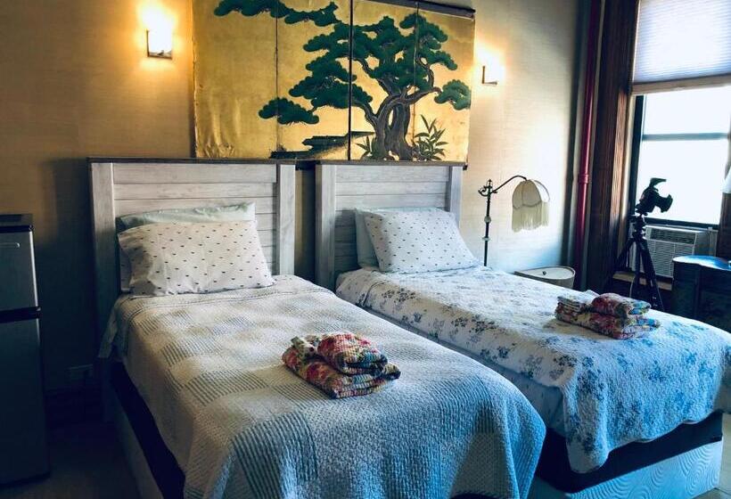 غرفة قياسية مطلة على المدينة, Northern Lights Mansion