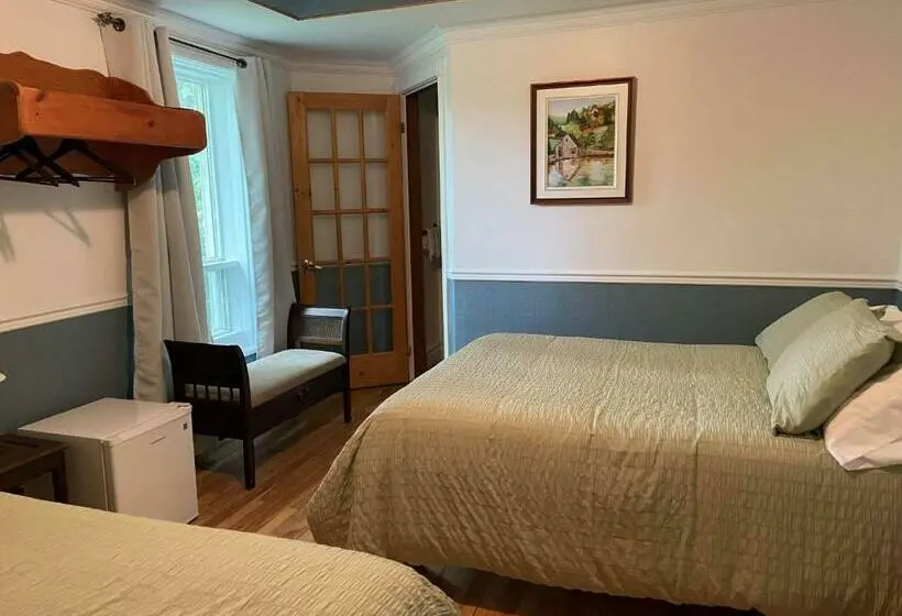スタンダード４人部屋, Auberge Les Deux Tours