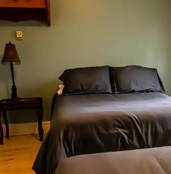 4인용 스탠다드 룸, Auberge Les Deux Tours