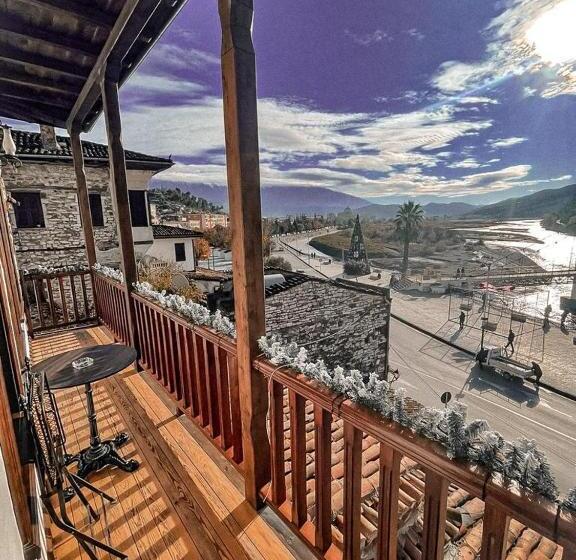 غرفة ديلوكس مزودة بشرفة, Beratino