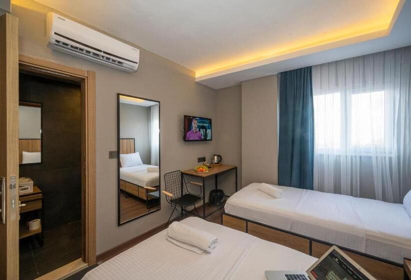 デラックスルーム, çorlu Dem