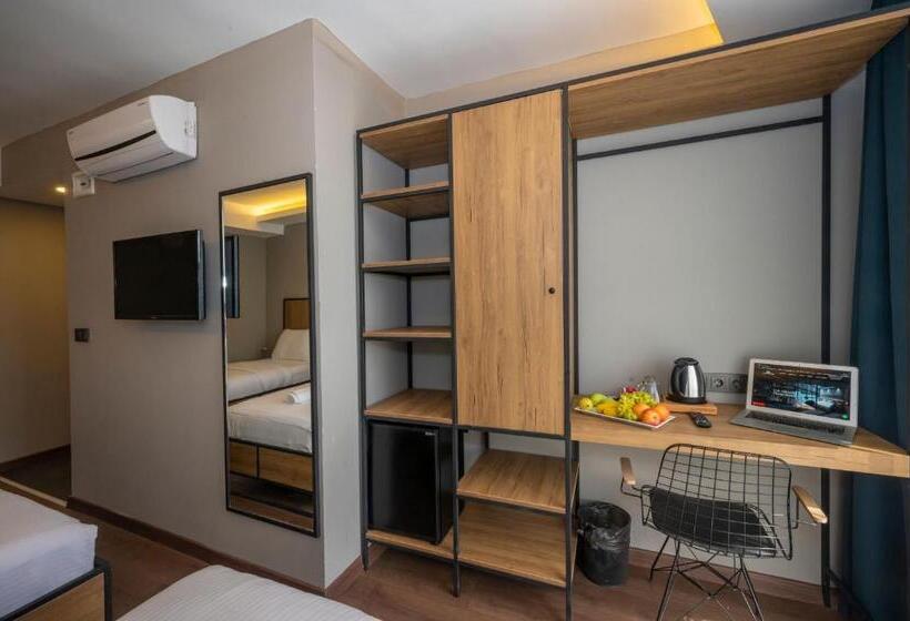 חדר דלוקס לשלושה, çorlu Dem