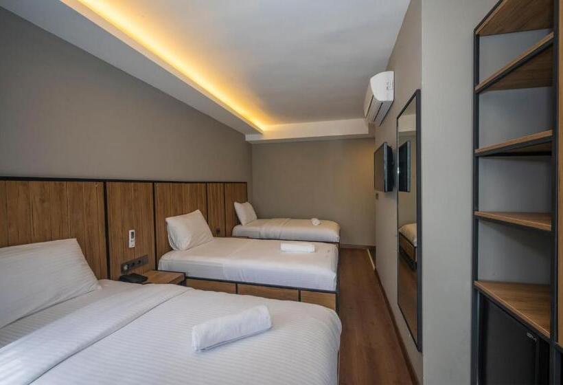 חדר דלוקס לשלושה, çorlu Dem