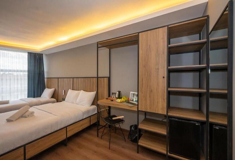 デラックスファミリールーム, çorlu Dem