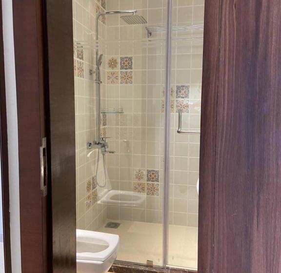 클럽 룸, Grand Victoria The Fern Resort & Spa, Panchgani